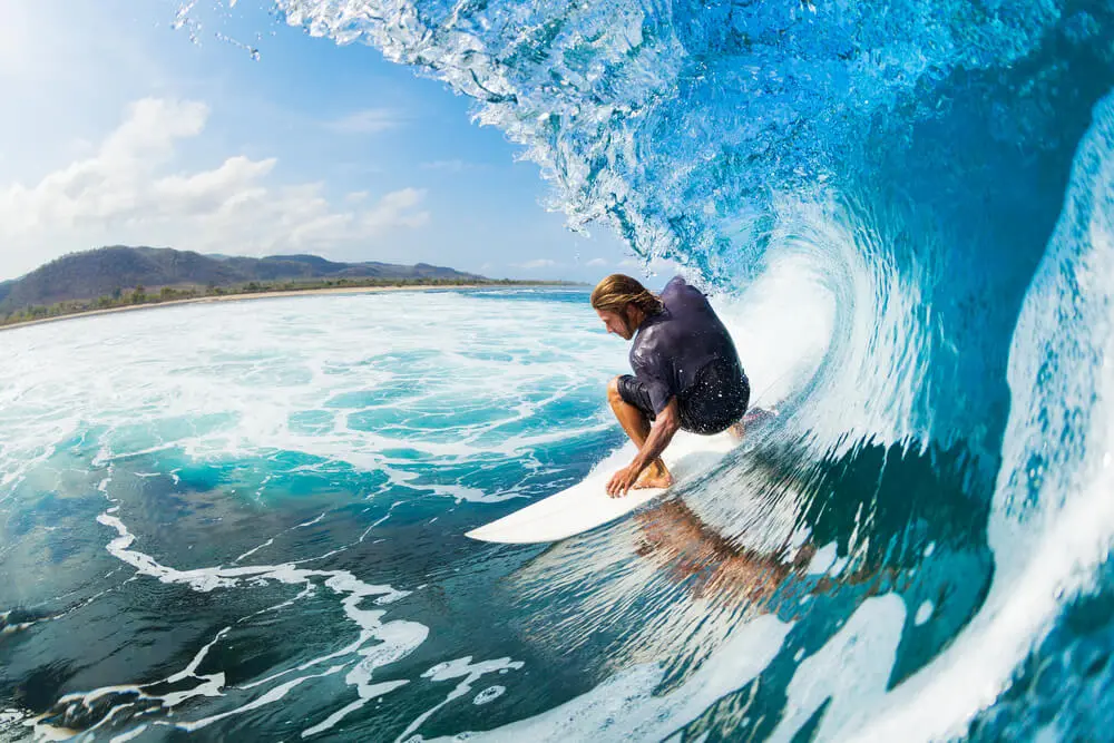 Qual tamanho de prancha de surf escolher? Guia completo